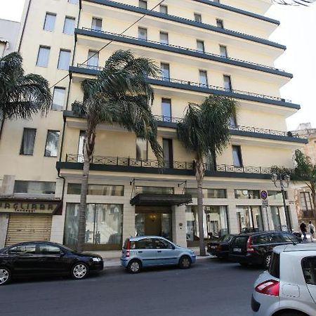 Hotel Colonna Brindisi Exteriör bild