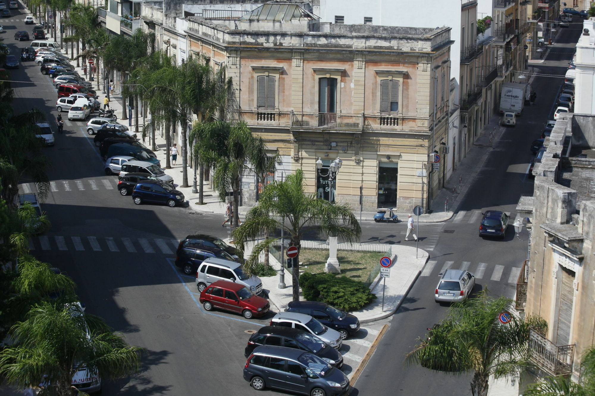 Hotel Colonna Brindisi Exteriör bild